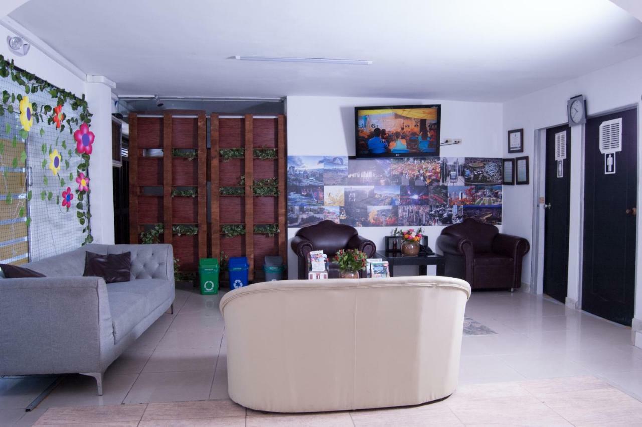 Hotel Recuerdos Del Estadio Medellín Zewnętrze zdjęcie